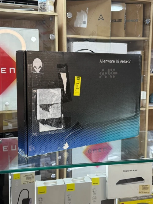 ALIENWARE 18 Area 51 ULTRA 9 275Hx 64Go DDR5 2To SSD NVIDIA GEFORCE RTX5090 24Go GDDR7 NEUF SOUS EMB