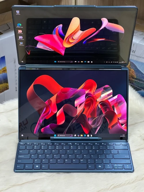 LENOVO YOGA BOOK 9 13IMU9 ULTRA 7 155U 32GO DDR5X 1TO SSD + STYLET + SOURIS 