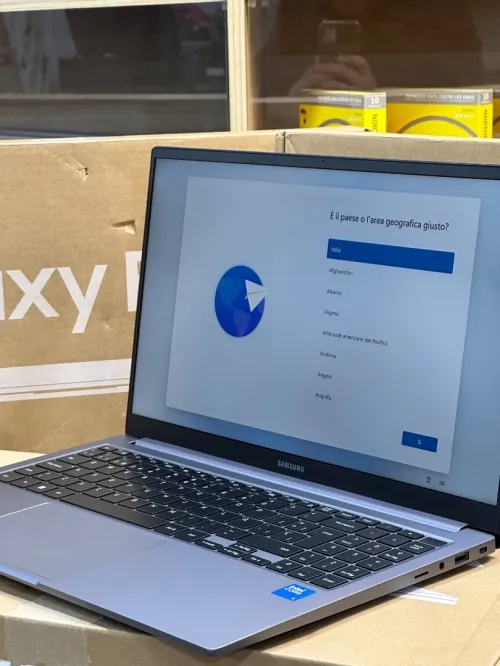 SAMSUNG GALAXYBOOK 4 NP750XGK INTEL CORE 5 120U 8GO 512GO SSD NEUF SOUS EMBALLAGE 