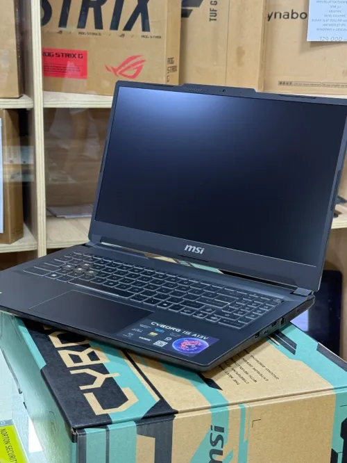 MSI CYBORG 15 A13VF I7 13620H 16GO 1TO SSD NVIDIA GEFORCE RTX4060 8GO NEUF SOUS EMBALLAGE