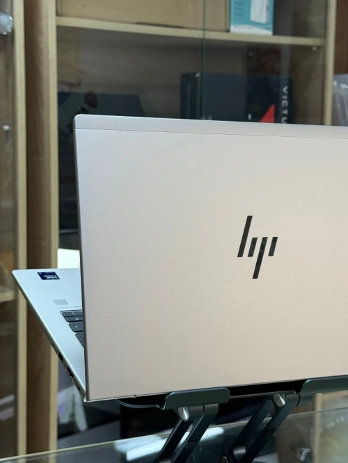 HP ELITEBOOK 640 G11 ULTRA 5 125U 16GO DDR5 256GO SSD NVME