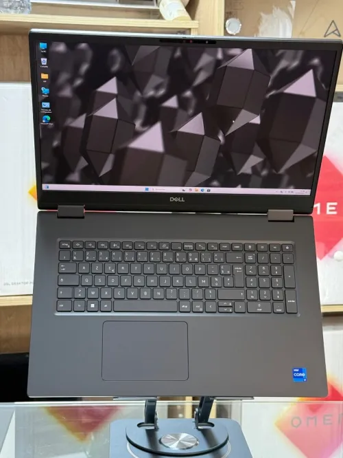 DELL PRECISION 7780 I7 13850HX 32GO DDR5 1TO SSD NVIDIA RTX3500 ada 12GO GDDR6 NEUF JAMAIS UTILISÉ 