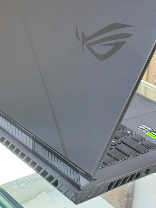 ASUS ROG G16 G614JVR I9 14900Hx 64GO DDR5 2TO SSD NVME NVIDIA GEFORCE RTX4060 8GO GDDR6