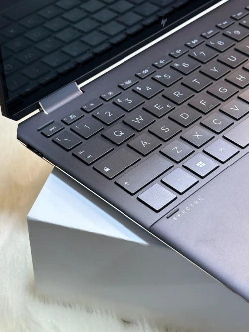 HP SPECTRE X360 14-EF0XXX I7 1255U 16GO 1TO SSD NVME NEUF SOUS EMBALLAGE 