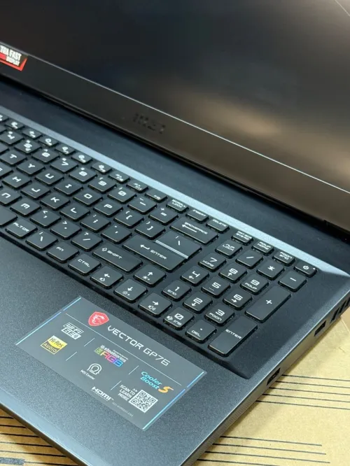 MSI VECTOR GP76 12UGS I7 12700H 16GO 1TO SSD NVIDIA GEFORCE RTX3070Ti 8GO SOUS EMBALLAGE 