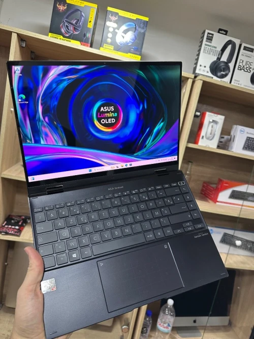 ASUS ZENBOOK FLIP 14 OLED UN5401QAB AMD RYZEN 9 5900HX 16GO 512GO SSD 4K OLED TACTILE 