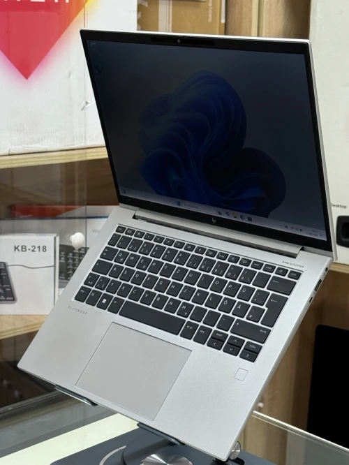HP ELITEBOOK 845 G9 AMD RYZEN 7 PRO 6850U 32GO 512GO SSD NVME