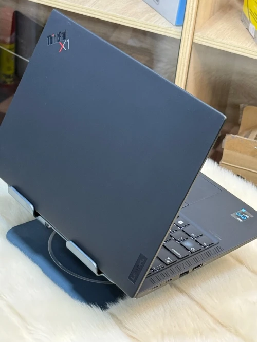 LENOVO THINKPAD X1 CARBON GEN 9 OLED I7 1165G7 32GO 1TO SSD 4K OLED