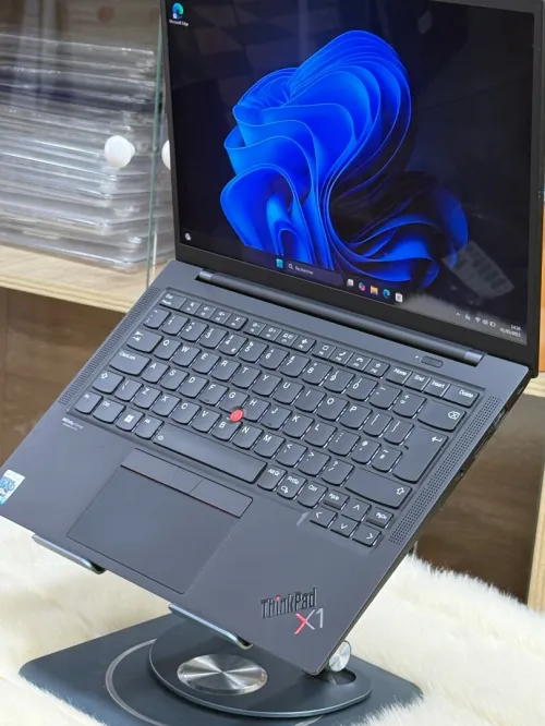 LENOVO THINKPAD X1 CARBON GEN 9 I7 EVO 1185G7 32GO 512GO SSD 4K OLED