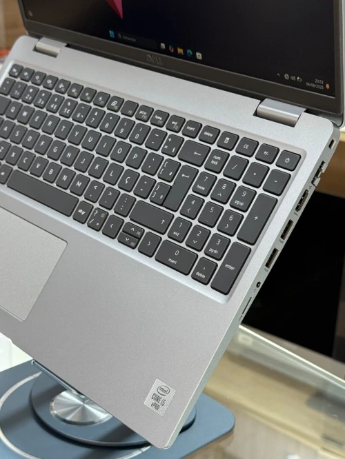 DELL LATITUDE 5520 I5 VPRO 10310U 16GO 256GO SSD NVME 