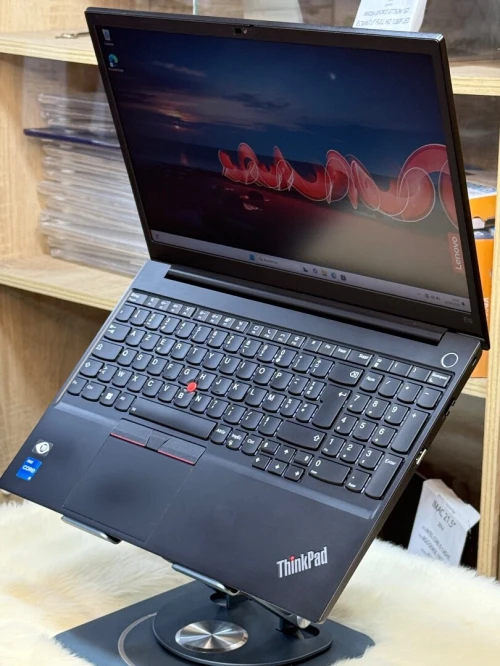 LENOVO THINKPAD E15 GEN 4 I5 1225U 8GO 256GO SSD NVME 