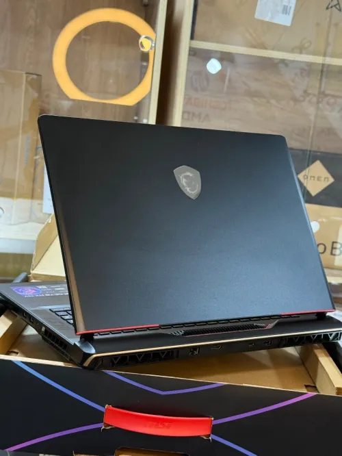 MSI RAIDER GE78HX 13VG I7 13700Hx 32GO 2TO SSD NVIDIA GEFORCE RTX4070 8GO NEUF SOUS EMBALLAGE 