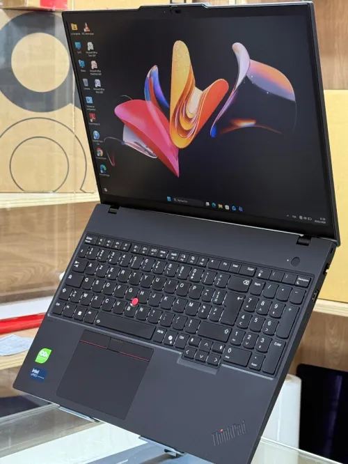 LENOVO THINKPAD T16 GEN 3 ULTRA 5 VPRO 135U 16GO 512GO SSD NVME