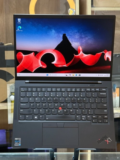 LENOVO THINKPAD X1 CARBON GEN 9 I7 VPRO 1185G7 16GO 512GO SSD TACTILE