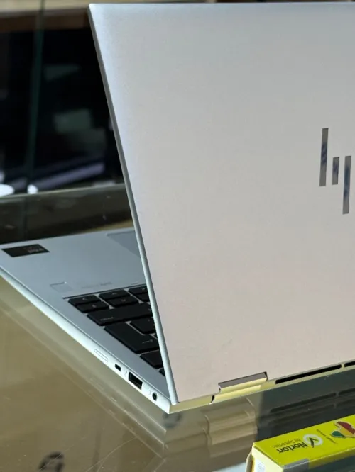 HP ELITEBOOK X360 830 G11 ULTRA 7 EVO 165U 32GO 512GO SSD TACTILE X360