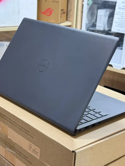 DELL VOSTRO 15 3530 I5 1335U 8GO 512GO SSD NEUF SOUS EMBALLAGE