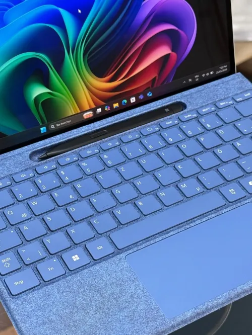 SURFACE PRO 11 ULTRA 5 236V 16GO 512GO SSD INTEL ARC 130V 8GO