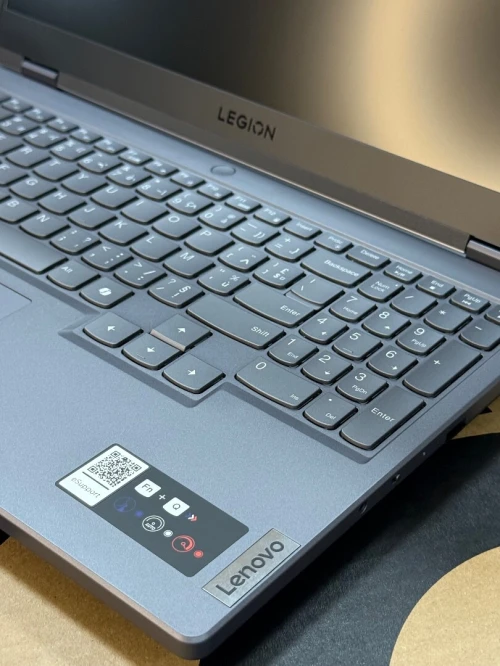 LENOVO LEGION 5 15APH9 AMD RYZEN 7 7840HS 16GO 512GO SSD NVIDIA GEFORCE RTX4060 8GO NEUF SOUS EMBALL