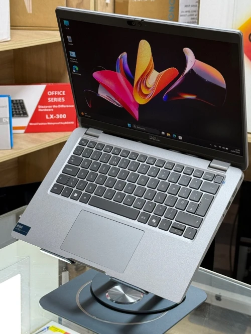 DELL LATITUDE 5350 ULTRA 7 165U 32GO 512GO SSD TACTILE 