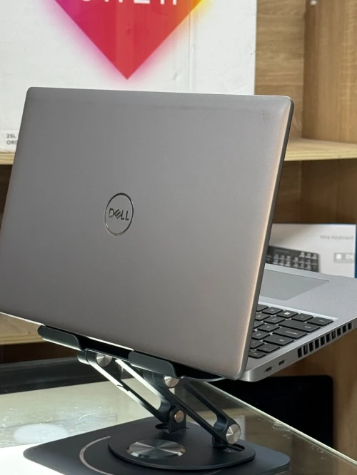DELL PRECISION 3580 I5 VPRO 1350P 32GO 256GO SSD NVME NVIDIA RTX A500 4GO GDDR6
