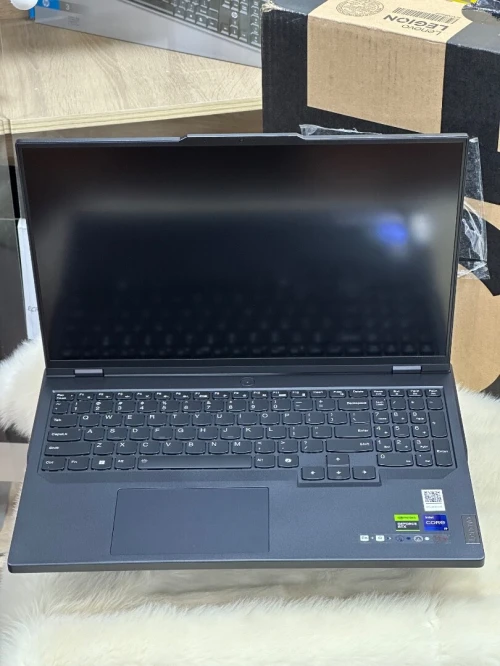 LENOVO LEGION 5 PRO 16IRX9 I9 14900HX 16GO 1TO SSD NVIDIA GEFORCE RTX4060 8GO NEUF SOUS EMBALLAGE 