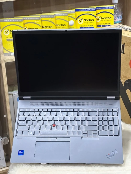 LENOVO THINKPAD P16 GEN 1 I7 12800HX 32GO DDR5 1TO SSD NVIDIA RTX A1000 4GO GDDR6 NEUF SOUS EMBALLAG
