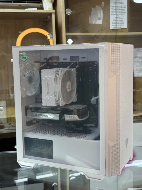 DESKTOP GAMING I5 12400F 32GO 1TO SSD NVIDIA GEFORCE RTX4060Ti 8Go GDDR6 NEUF SOUS EMBALLAGE 