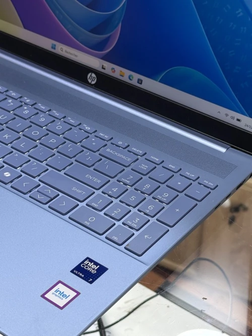 HP PAVILION 16 AF0XXX ULTRA 7 155U 16GO 1TO SSD NVME