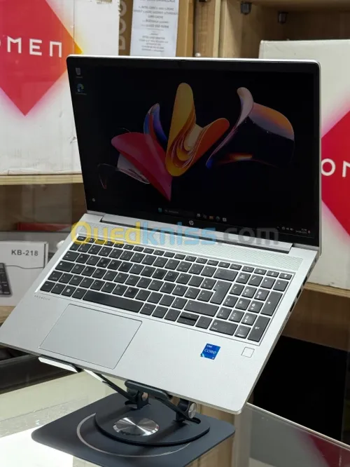 HP PROBOOK 450 G8 I5 1135G7 8GO 256GO SSD NVME
