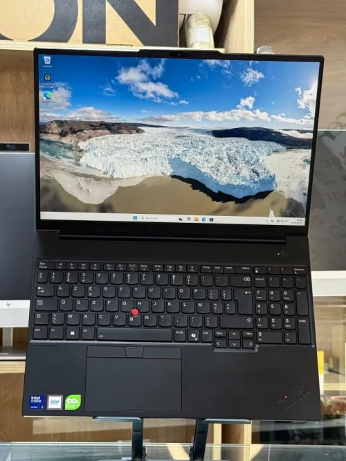LENOVO THINKPAD E16 GEN 3 ULTRA 5 225U 16GO 512GO SSD NVME