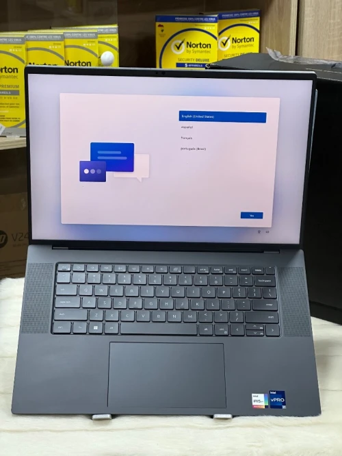 DELL PRECISION 5680 I7 13800H 32GO DDR5X 6000Mhz 1TO SSD NVME NEUF SOUS EMBALLAGE 