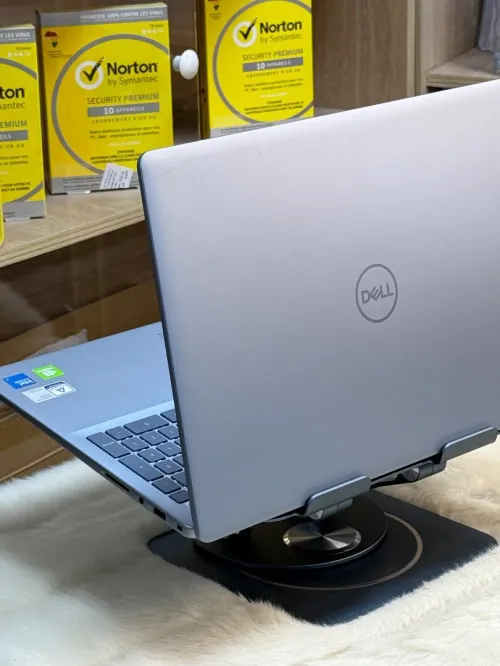 DELL INSPIRON 16 5640 INTEL CORE 7 150U 32GO DDR5 1TO SSD NVIDIA GEFORCE MX570 A 2GO GDDR6