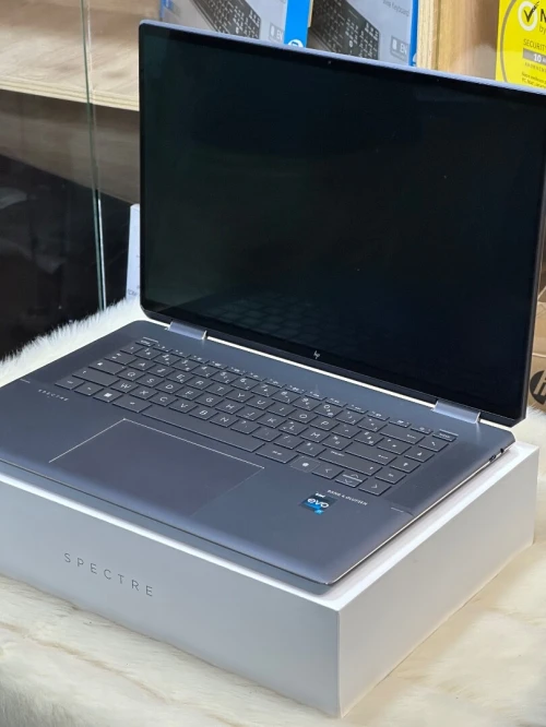 HP SPECTRE X360 16-F1XXX I7 1260P 32GO 2TO SSD INTEL ARC A370M 4GO 4K OLED TACTILE NEUF SOUS EMBALL