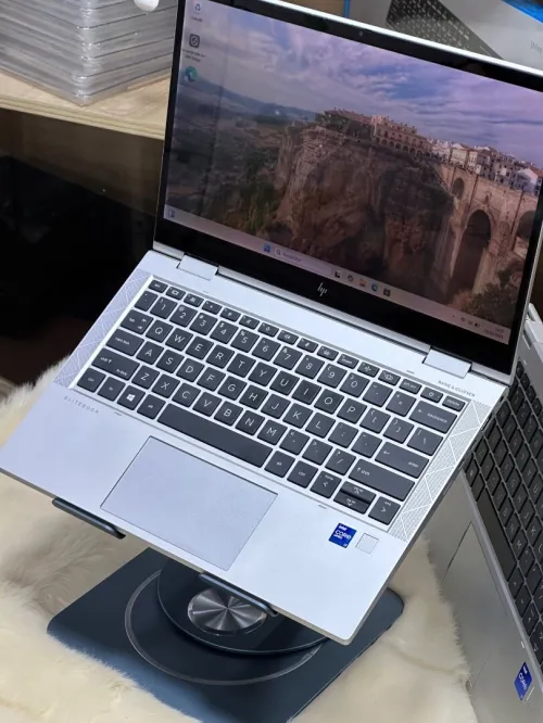 HP ELITEBOOK X360 830 G8 I7 VPRO 1185G7 32GO 512GO SSD TACTILE X360