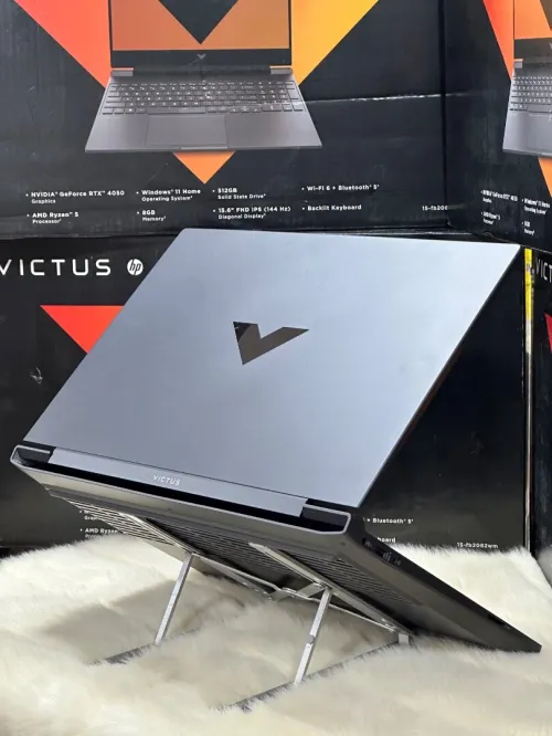 HP VICTUS 15 FB2082WM AMD RYZEN 5 8645HS 16GO DDR5 512GO SSD NVIDIA GEFORCE RTX4050 6GO GDDR6 NEUF 