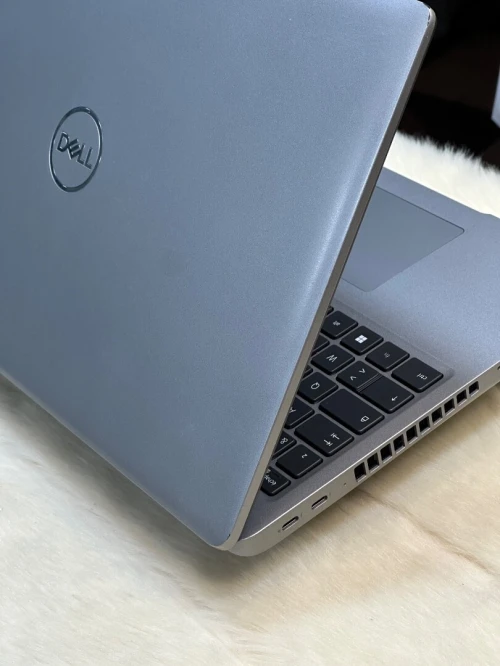 DELL PRECISION 3581 I5 13600H 16GO 512GO SSD NVIDIA RTX A500 4GO G