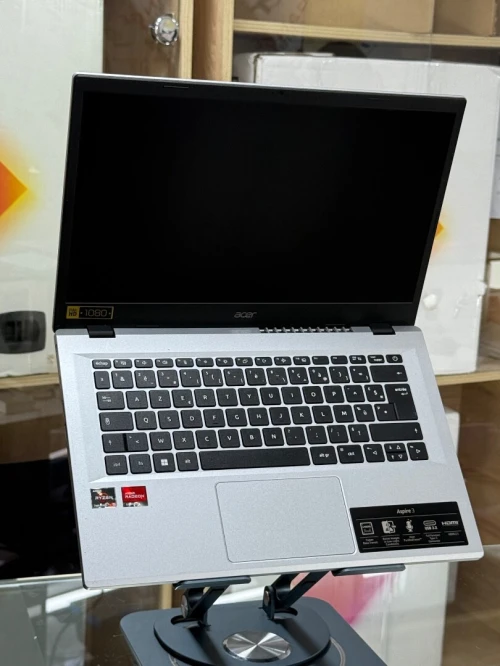 ACER ASPIRE 3 A314-23P AMD RYZEN 5 7520u 16GO 512GO SSD NVME