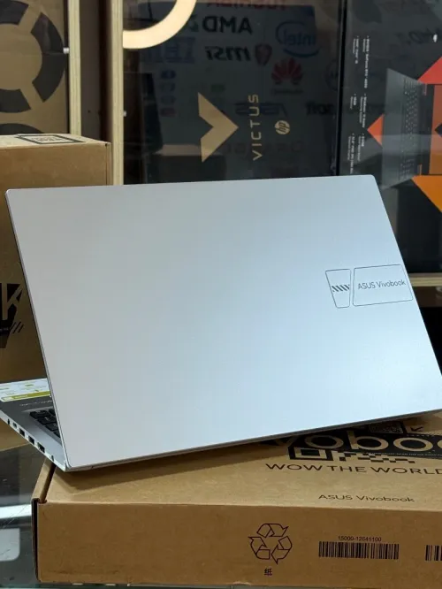 ASUS VIVOBOOK 15 X1502VA I7 13620H 16GO 1TO SSD NVME NEUF SOUS EMBALLAGE