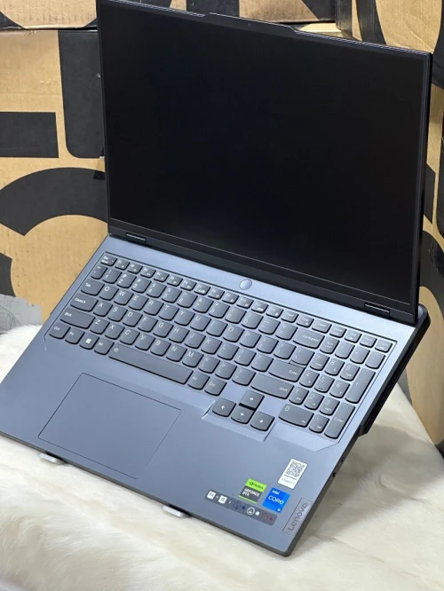 LENOVO LEGION PRO 5 16IRX8 I5 13500HX 16GO 512GO SSD NVIDIA GEFORCE RTX4050 6GO NEUF SOUS EMBALLAGE 