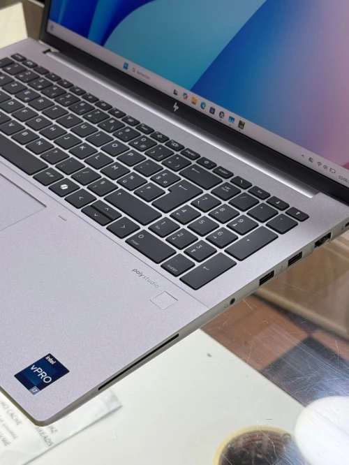 HP ZBOOK FURY 16 G11 I7 VPRO 13850Hx 32GO 1TO SSD NVIDIA RTX4000 ada 12GO GDDR6