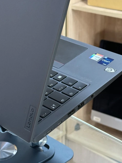 LENOVO THINKPAD T14s GEN 2 I7 VPRO 1265U 16GO 256GO SSD NVME