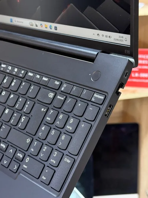 LENOVO THINKPAD E16 Gen 2 AMD RYZEN 5 7535Hs 16GO 256GO SSD NVME 