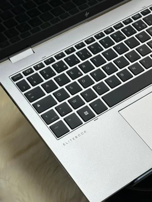 HP ELITEBOOK X360 830 G11 INTEL ULTRA 5 EVO 135U 16GO DDR5X 512GO SSD TACTILE X360 NEUF SOUS EMBALL
