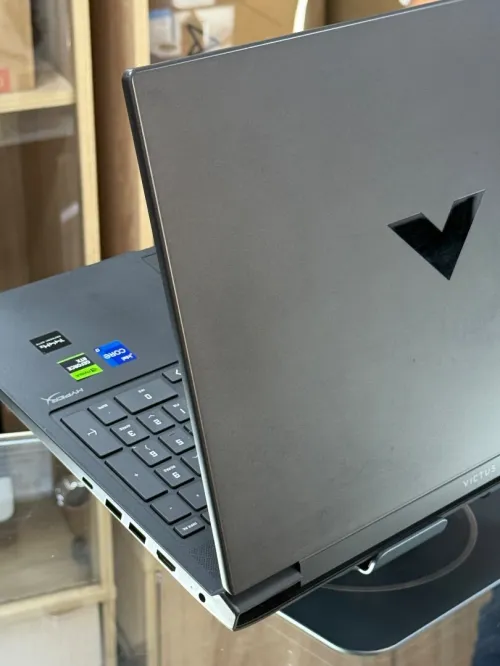 HP VICTUS 16-R1XXX I7 14700HX 16GO 1TO SSD NVIDIA GEFORCE RTX4060 8GO 