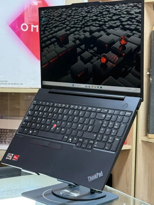 LENOVO THINKPAD E16 Gen 2 AMD RYZEN 5 7535Hs 16GO 256GO SSD NVME 