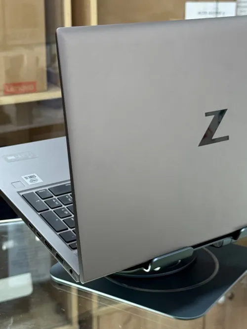 HP ZBOOK FIREFLY 15 G7 I5 10210U 8GO 256GO SSD NVIDIA QUADRO P520 4GO 