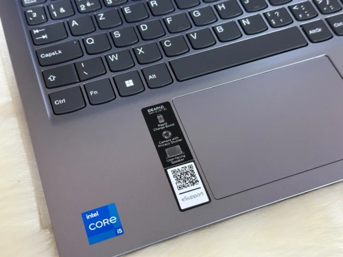 LENOVO IDEAPAD SLIM 3 15IRH8 I5 13420H 8GO 512GO SSD NEUF SOUS EMBALLAGE 