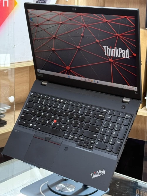LENOVO THINKPAD T15 GEN 2 I7 1165G7 32GO 512GO SSD NVIDIA GEFORCE MX450 2GO 