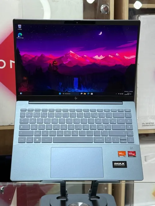 HP PAVILION PLUS 14 EY0XXX AMD RYZEN 7 7840U 16GO 512GO SSD 3K OLED