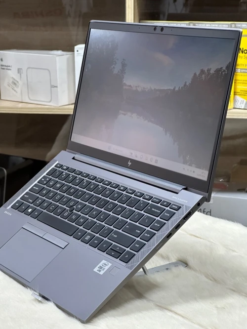 HP ZBOOK FIREFLY 14 G7 I5 VPRO 10310U 16GO 256GO SSD NVME 